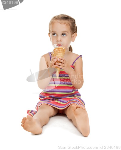 Image of litle girl with ice cream
