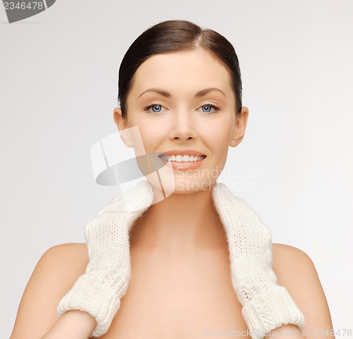 Image of woman in mittens