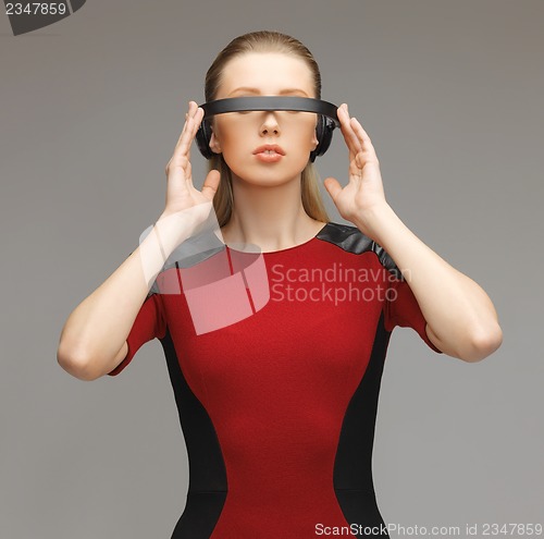 Image of woman with futuristic glasses