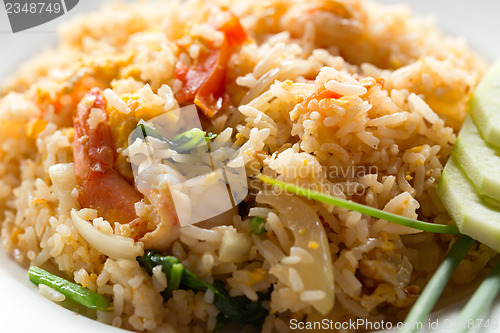 Image of fried rice with shrimp close up