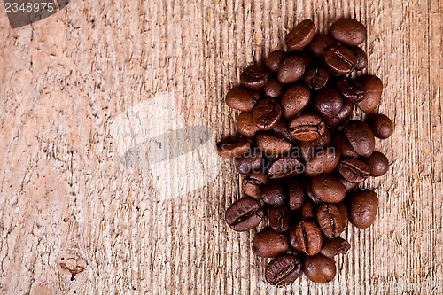 Image of fresh coffee beans 