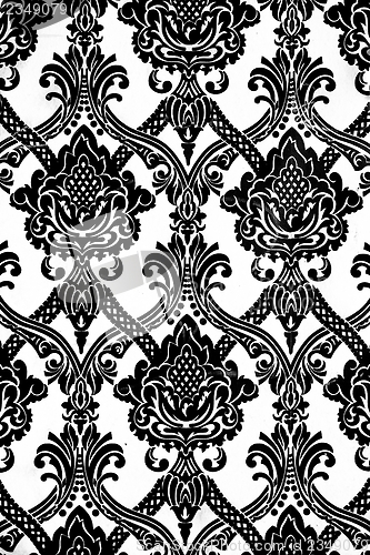 Image of Vintage wallpaper pattern in black and white