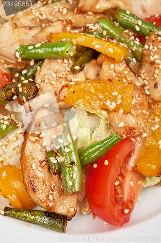 Image of Warm salad with chicken