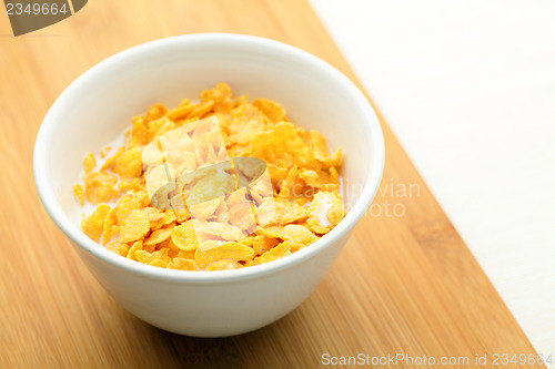 Image of Corn flake in bowl