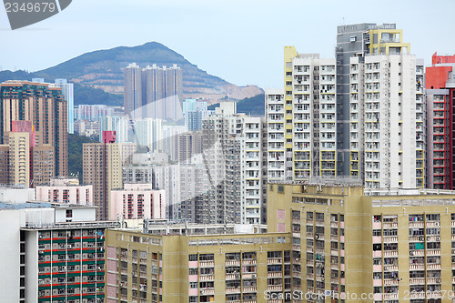 Image of Apartment building 