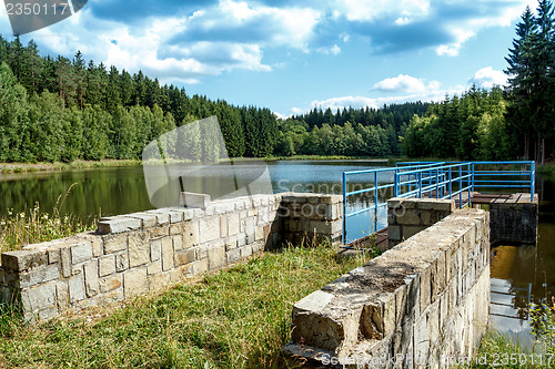 Image of small water water reservoir