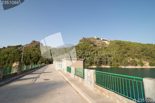 Image of Guadalest reservoir dam