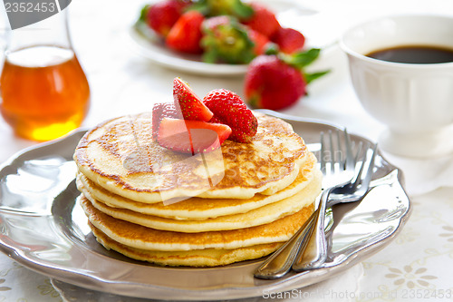 Image of Pancake with strawberry