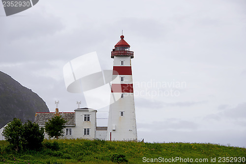 Image of Alnes lighthouse