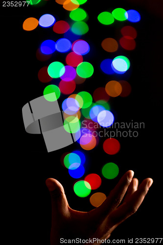 Image of Catching light bubbles