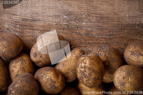 Image of organic potatoes 