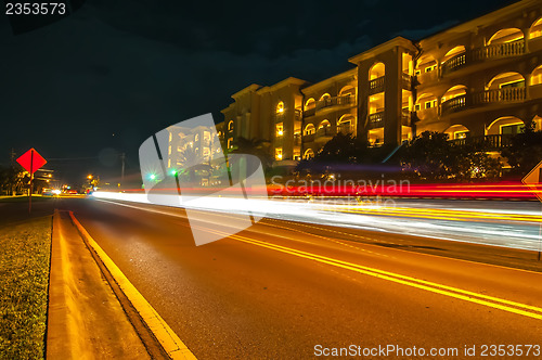 Image of street scene near hotels in destin florida at night