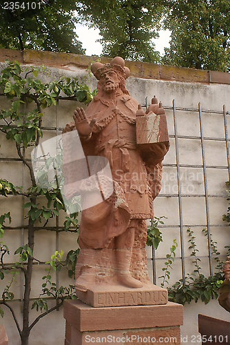 Image of Einhardus Statue Kloster Seligenstadt