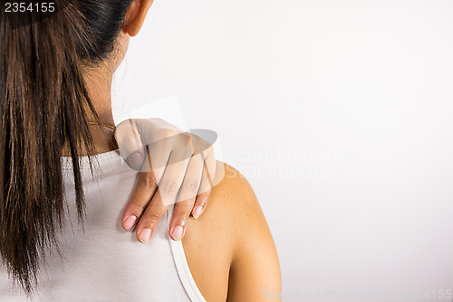 Image of shoulder pain