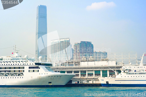 Image of Cruise liner in Hong Kong