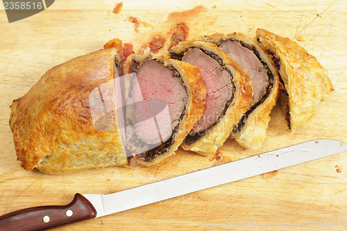 Image of Beef wellington from above