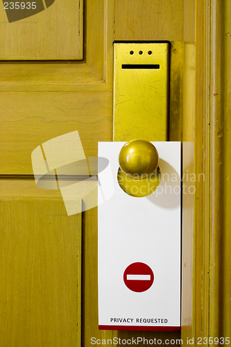 Image of Tag on door handle

