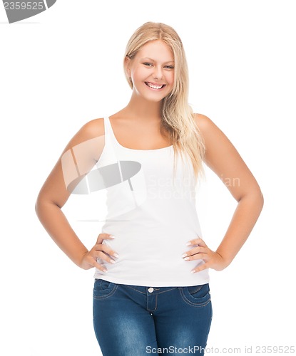 Image of teenager girl in blank white t-shirt