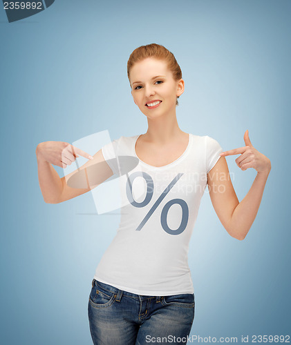 Image of girl pointing at percent sign