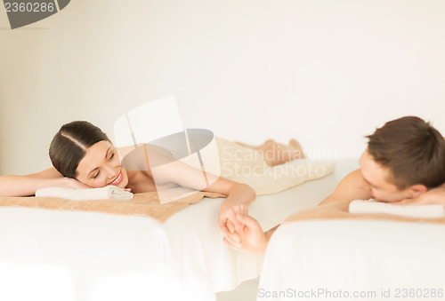 Image of couple in spa