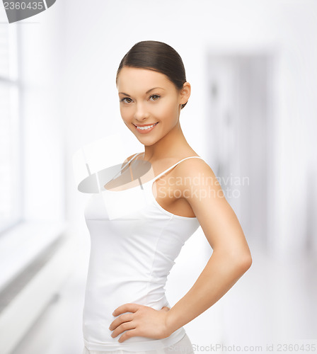 Image of woman in blank white t-shirt
