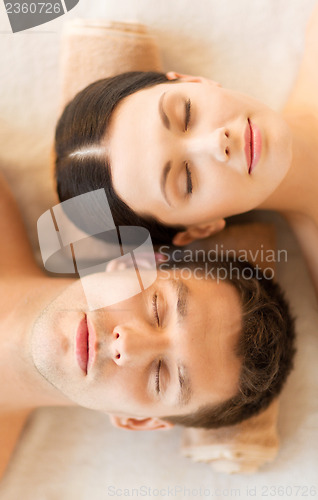 Image of couple in spa