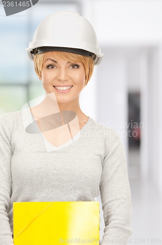 Image of contractor in helmet
