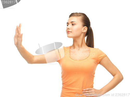 Image of girl in blank color t-shirt