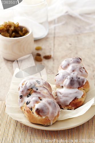 Image of sweet bread buns with raisins