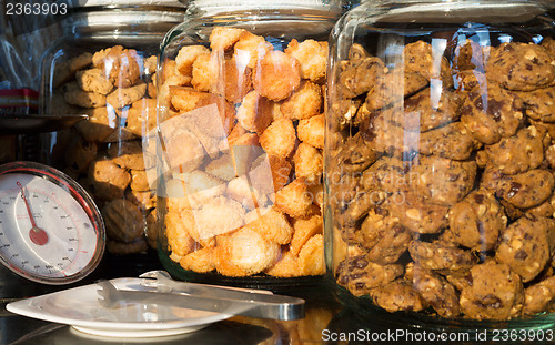 Image of Fresh cookies in jars