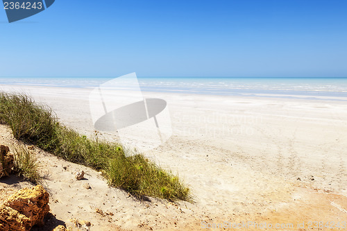 Image of 80 mile beach