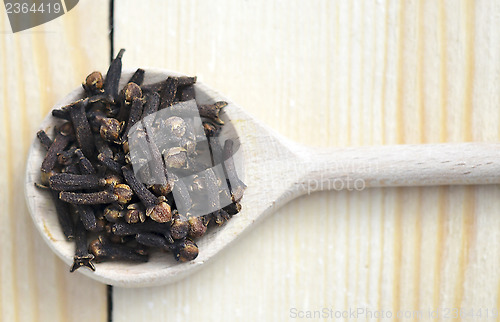 Image of cloves