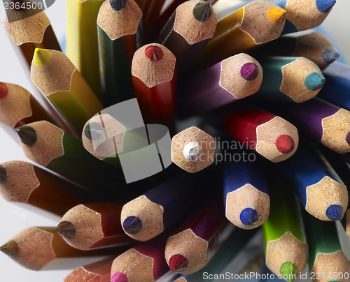 Image of colored pencil tips