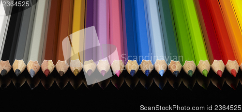 Image of colorful pencils