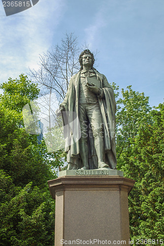 Image of Schiller statue in Frankfurt