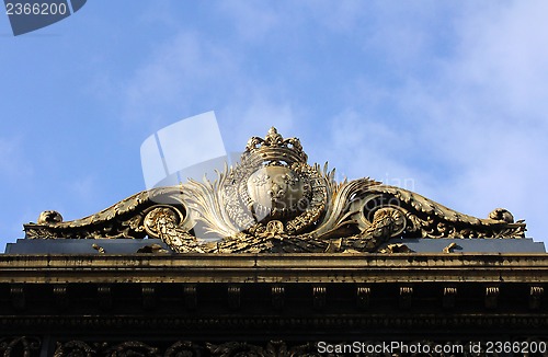 Image of Detail of the golden gate at the justice palace in Paris