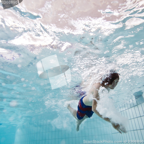 Image of Underwater breast crawl