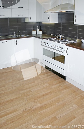 Image of White kitchen