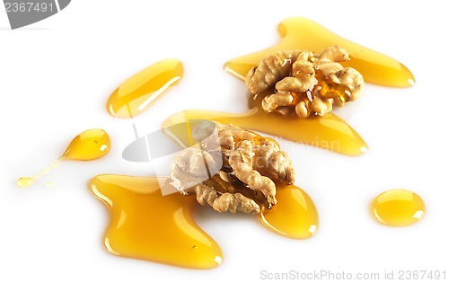 Image of walnuts and maple syrup