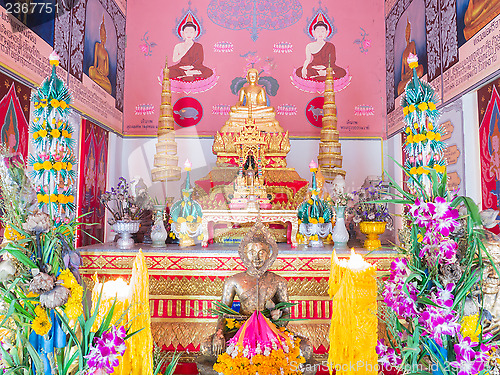 Image of buddha statue