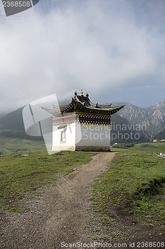 Image of Tibetan building