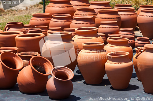 Image of ceramic pots in market
