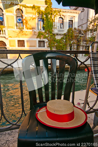 Image of Venice Italy gondolier hat