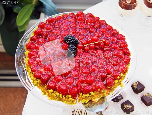 Image of Raspberry cake