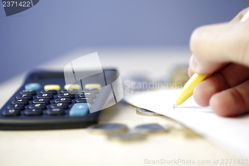 Image of Calculating my money