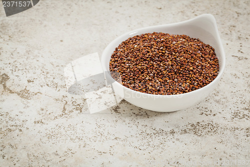 Image of red quinoa grain