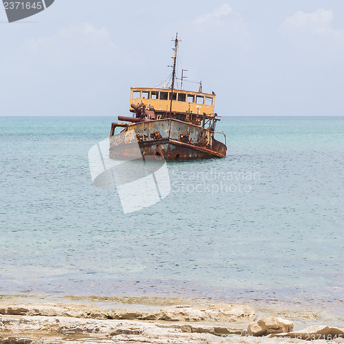 Image of Unidentified sunken vessel