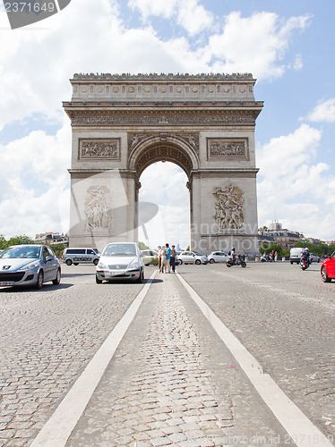 Image of PARIS - JULY 28: Arc de triomphe on July 28, 2013 in Place du Ca