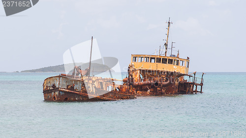 Image of Unidentified sunken vessel