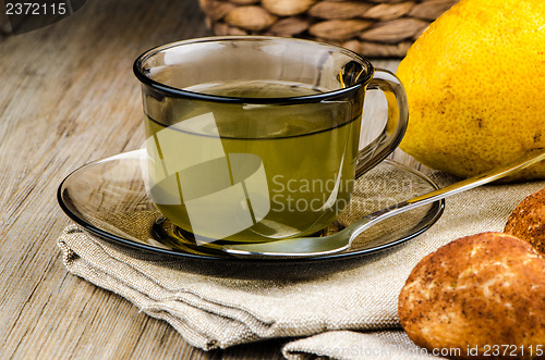 Image of Lemon tea and cookies